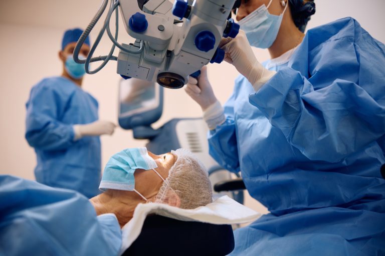 La chirurgie réfractive : une vision claire sur votre santé !